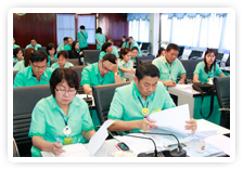 ภาพประชุมชี้แจงการประเมินประสิทธิภาพและประสิทธิผลการปฏิบัติงานราชการ ประจำปีงบประมาณ ๒๕๕๔ 