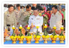 ภาพพิธีบวงสรวงถวายราชสักการะสมเด็จพระนเรศวรมหาราช 