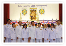 ภาพการร่วมพิธีวันฉัตรมงคล ประจำปี ๒๕๕๕ เมื่อวันที่ ๕ พฤษภาคม ๒๕๕๕ 