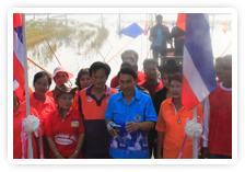 ภาพ..นายบุญชู จันทร์สุวรรณ นายก อบจ.สุพรรณบุรี เปิดงานประเพณีแข่งเรือเหล็ก ครั้งที่ ๕ ประจำปี ๒๕๕๕ ในวันที่ ๓๐ ตุลาคม ๒๕๕๕ 