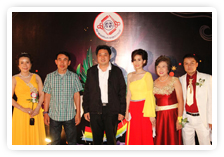 ภาพ..งานสังสรรค์ “คัลเลอร์ฟลู ปาร์ตี้” สมาคมเสริมสวยจังหวัดสุพรรณบุรี เมื่อวันที่ ๑๘ ธันวาคม ๒๕๕๕