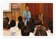 ภาพ..โครงการพัฒนาการมีส่วนร่วมของประชาชนในการส่งเสริมการท่องเที่ยว ภายในจังหวัดสุพรรณบุรี อำเภอเดิมบางนางบวช รุ่นที่ ๒ เมื่อวันที่ ๗ มีนาคม ๒๕๕๖ ณ ศาลาการเปรียญวัดแค อ.เมือง จ.สุพรรณบุรี