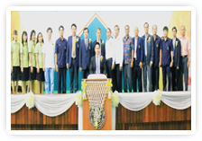 ภาพ..พิธีมอบประกาศนียบัตรผู้สำเร็จการศึกษา ระดับชั้นมัธยมศึกษาปีที่ ๖ ประจำปีการศึกษา ๒๕๕๕ โรงเรียนกรรณสูตศึกษาลัย จังหวัดสุพรรณบุรี  เมื่อวันที่ ๑๒ มีนาคม ๒๕๕๖   
