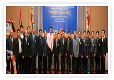ภาพ..องค์การบริหารส่วนจังหวัดสุพรรณบุรี ร่วมกับหอการค้าจังหวัดสุพรรณบุรี จัดโครงการเตรียมความพร้อมสู่ประชาคมเศรษฐกิจอาเซียน ASEAN Economic Community – AEC ปี ๒๕๕๘