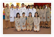 ภาพ..ร่วมพิธี "วันพระบาทสมเด็จพระพุทธยอดฟ้าจุฬาโลกมหาราช และวันที่ระลึกมหาจักรีบรมราชวงศ์" เมื่อวันที่  ๖ เมษายน  ๒๕๕๖  ณ ห้องประชุมอาชาสีหมอก ศาลากลางจังหวัดสุพรรณบุรี  