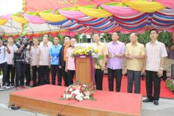 ภาพ..พิธีเปิดงานแห่เทียนพรรษาจังหวัดสุพรรณบุรี  ประจำปี ๒๕๕๖ เมื่อวันที่ ๒๓ กรกฎาคม ๒๕๕๖ ณ บริเวณสี่แยกแขวงการทางสุพรรณบุรีที่ ๑ 