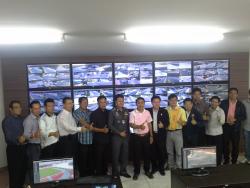 ภาพ..โครงการเพิ่มศักยภาพในการป้องกันชีวิตและทรัพย์สินของประชาชน..โดยการจัดหากล้องวงจรปิด CCTV ประจำปีงบประมาณ ๒๕๕๖-๒๕๕๗ ณ ห้องศูนย์ปฏิบัติการกองกำกับการตำรวจภูธรจังหวัดสุพรรณบุรี เมื่อวันที่ ๑๗ กุมภาพันธ์ ๒๕๕๗