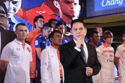 ภาพ..พิธีแถลงข่าวเปิดตัวสโมสรสุพรรณบุรี เอฟ ซี ฤดูกาล ๒๐๑๔ เมื่อวันที่ ๑๕ กุมภาพันธ์ ๒๕๕๗ ณ ห้างโรบินสัน สาขาสุพรรณบุรี 