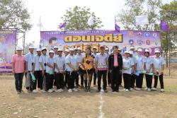 ภาพ..โครงการแข่งขันกีฬาฟุตบอลเยาวชน อบจ.สุพรรณบุรี “ดอนเจดีย์จูเนียร์ลีก” ระดับประถมศึกษา ประจำปี ๒๕๕๗ ในวันที่ ๑๘ กุมภาพันธ์ ๒๕๕๗ ณ สนามกีฬาโรงเรียนวัดทะเลบก อำเภอดอนเจดีย์