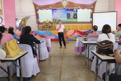 ภาพ..โครงการแลกเปลี่ยนเรียนรู้และศึกษาดูงานผู้บริหาร ครู และบุคลากรทางการศึกษา เมื่อวันที่ ๒๔ มีนาคม ๒๕๕๗ ณ หอประชุมโรงเรียนวัดทุ่งคอก อำเภอสองพี่น้อง
