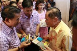 ภาพ..ร่วมอวยพรวันคล้ายวันเกิด ฯพณฯ บรรหาร ศิลปอาชา ในวันที่ ๑๘ สิงหาคม ๒๕๕๗ ณ วัดป่าเลไลยก์วรวิหาร อำเภอเมืองสุพรรณบุรี
