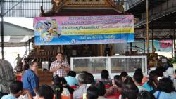 ภาพ..โครงการเพิ่มประสิทธิภาพผู้นำองค์กร และเครือข่ายภาคประชาชนเพื่อการพัฒนาท้องถิ่น ด้านเศรษฐกิจพอเพียง รุ่นที่ ๒๑ ประจำปีงบประมาณ ๒๕๕๗ เมื่อวันที่ ๑๕ สิงหาคม ๒๕๕๗ ณ ศาลาการเปรียญวัดสว่างอารมณ์ อำเภอเมืองสุพรรณบุรี 