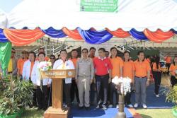 ภาพ..โครงการแข่งขันกีฬา อบจ.สุพรรณบุรี รวมใจกำนัน – ผู้ใหญ่บ้าน ครั้งที่ ๗ ประจำปี 255๗ เมื่อวันที่ ๑๔ พฤศจิกายน ๒๕๕๗ ณ สนามกีฬาอำเภอดอนเจดีย์