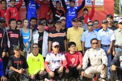 ภาพ..โครงการแข่งขันรถขับเคลื่อนสี่ล้อชิงแชมป์ประเทศไทยรายการบางจากออฟโรด โทรฟี่ ๒๐๑๔ สนาม ๕ ยุทธหัตถี - อบจ.สุพรรณบุรี ออฟโรด เมื่อวันที่ ๑๐ ธันวาคม ๒๕๕๗ ณ สนามอำเภอด่านช้าง จังหวัดสุพรรณบุรี 