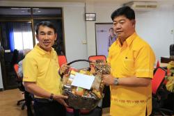 อวยพรปีใหม่ นายก อบจ.สุพรรณบุรี ประจำปี ๒๕๕๘