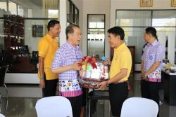 อวยพรปีใหม่ ๒๕๕๘ นายวินัย วนกิจสัมพันธ์ รองนายก อบจ.สุพรรณบุรี เมื่อวันที่ ๕ มกราคม ๒๕๕๘ ณ บริษัท ทีเอ็นซี ไทร์ เซ็นเตอร์