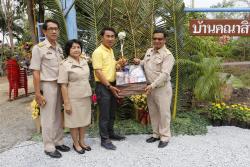 ภาพ..งานทำบุญเลี้ยงเพล เนื่องในวันคล้ายวันเกิดนายคณิต  คงเปีย ปลัด อบจ.สุพรรณบุรี เมื่อวันที่ ๒ มีนาคม ๒๕๕๘ ณ บ้านดอนกุ่มทิพย์ หมู่ ๗ ตำบลดอนกำยาน อำเภอเมืองสุพรรณบุรี