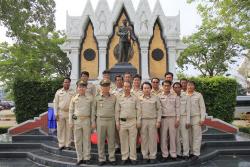 ภาพ..พิธีถวายราชสักการะและกล่าวถวายราชสดุดีพระบาทสมเด็จพระจุลจอมเกล้าเจ้าอยู่หัว เนื่องใน “วันท้องถิ่นไทย” ประจำปี ๒๕๕๘ ในวันที่ ๑๘ มีนาคม ๒๕๕๘ ณ บริเวณสนามหน้าศาลากลางจังหวัดสุพรรณบุรี