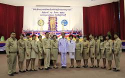 ภาพ..“วันที่ระลึกพระบาทสมเด็จพระนั่งเกล้าเจ้าอยู่หัว พระมหาเจษฎาราชเจ้า” และงาน “วันข้าราชการพลเรือน” ประจำปี ๒๕๕๘ เมื่อวันที่ ๓๑ มีนาคม ๒๕๕๘ ณ หอประชุมอาชาสีหมอก ศาลากลางจังหวัดสุพรรณบุรี
