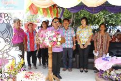 ภาพ..โครงการสืบสานประเพณีสงกรานต์และวันผู้สูงอายุแห่งชาติ ประจำปี ๒๕๕๘ ตำบลทุ่งคลี  เมื่อวันที่ ๑๗ เมษายน ๒๕๕๘ ณ วัดใหม่คูเมือง ตำบลทุ่งคลี อำเภอเดิมบางนางบวช
