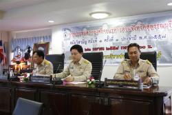 ภาพ..การประชุมสภาองค์การบริหารส่วนจังหวัดสุพรรณบุรี สมัยวิสามัญ สมัยที่ ๑ ครั้งที่ ๑ ประจำปี ๒๕๕๘ เมื่อวันที่ ๒๒ เมษายน ๒๕๕๘ ณ ห้องประชุมสภา อบจ.สุพรรณบุรี