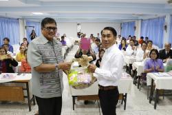 โครงการพัฒนาระบบประกันคุณภาพภายในสถานศึกษา เมื่อวันที่ ๒๘ พฤษภาคม ๒๕๕๘ ณ ห้องโสตทัศนศึกษา โรงเรียนสงวนหญิง อำเภอเมืองสุพรรณบุรี