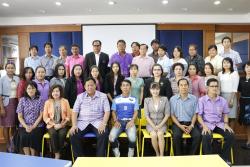 ภาพ..โครงการแลกเปลี่ยนเรียนรู้และพัฒนาคุณภาพทางการศึกษา  เมื่อวันที่ ๒๗ มิถุนายน ๒๕๕๘ ณ ห้องศูนย์ ICT โรงเรียนกรรณสูตศึกษาลัย อ.เมืองสุพรรณบุรี