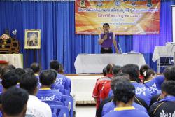ภาพ..โครงการพัฒนาศักยภาพอาสาสมัครมูลนิธิ ประจำปี ๒๕๕๘ รุ่นที่ ๑๐ เมื่อวันที่ ๒๐ กรกฎาคม ๒๕๕๘ ณ ศูนย์ป้องกันและบรรเทาสาธารณภัย เขต ๒ อำเภอเมืองสุพรรณบุรี 