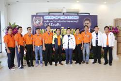 ภาพ..พิธีปิดการแข่งขันและมอบรางวัลโครงการแข่งขันฟุตบอลเยาวชน  อบจ.สุพรรณบุรี ลีกคัพ  “ระดับมัธยมศึกษา” ครั้งที่ ๓ ประจำปี ๒๕๕๘ เมื่อวันที่ ๒๖ กันยายน ๒๕๕๘  ณ หอประชุมมหาวิทยาลัยสวนดุสิต ศูนย์การศึกษานอกที่ตั้งจังหวัดสุพรรณบุรี